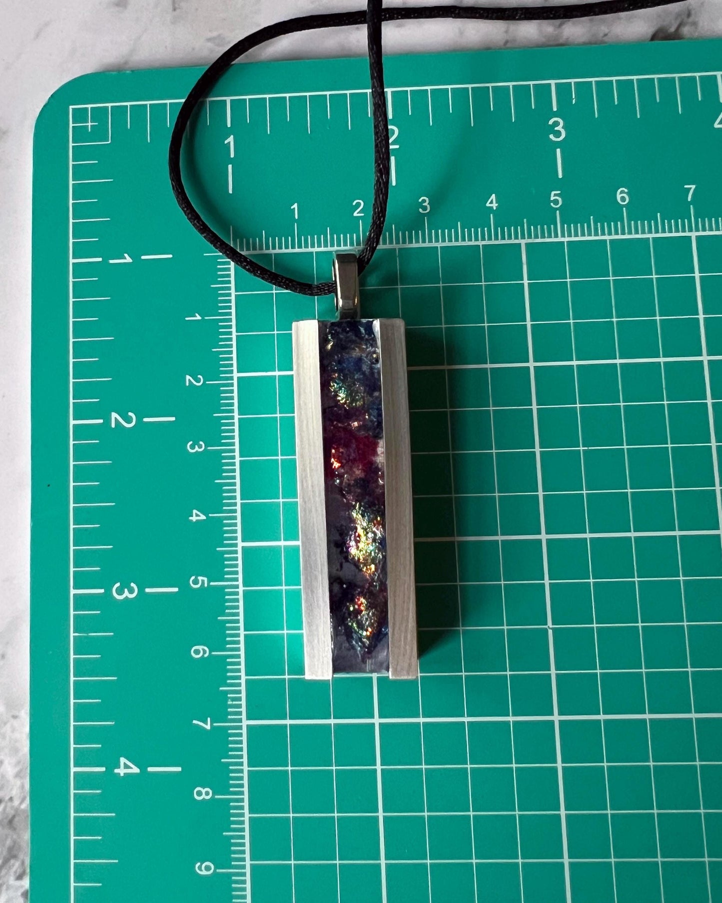 Iridescent Resin Pendant Necklace – Dichroic Film Inlay Bar Necklace – Handmade Jewelry Gift